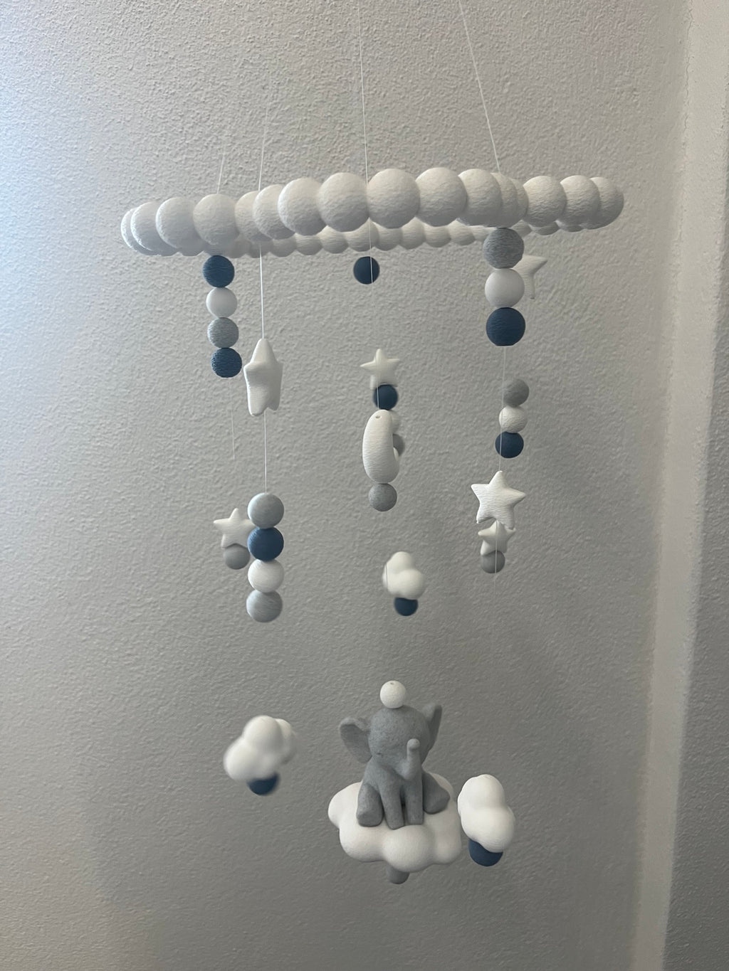 Elefanten-Mobile mit Wolke, Mond & Sternen fürs Kinderzimmer