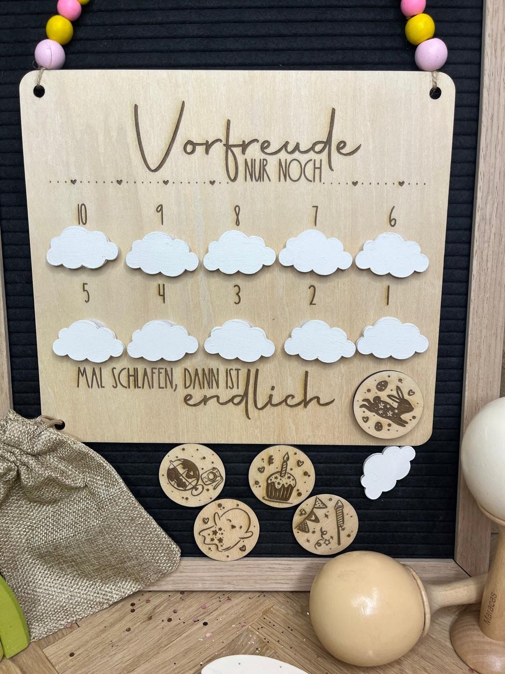 Vorfreude Countdown aus Holz für Kinder, personalisierbar